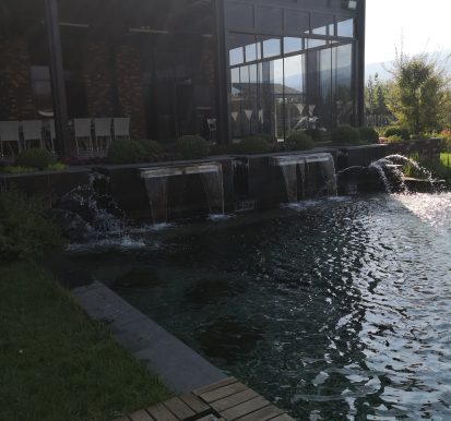 Havuz detay görüntüsü